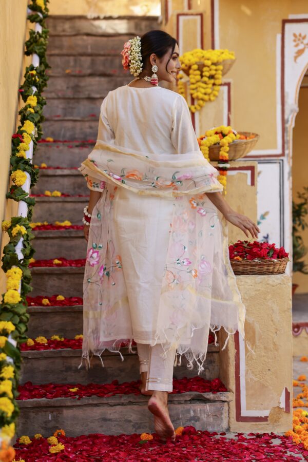 "Annika" Hand Painted Chanderi Suit Set (3pc) - Image 7