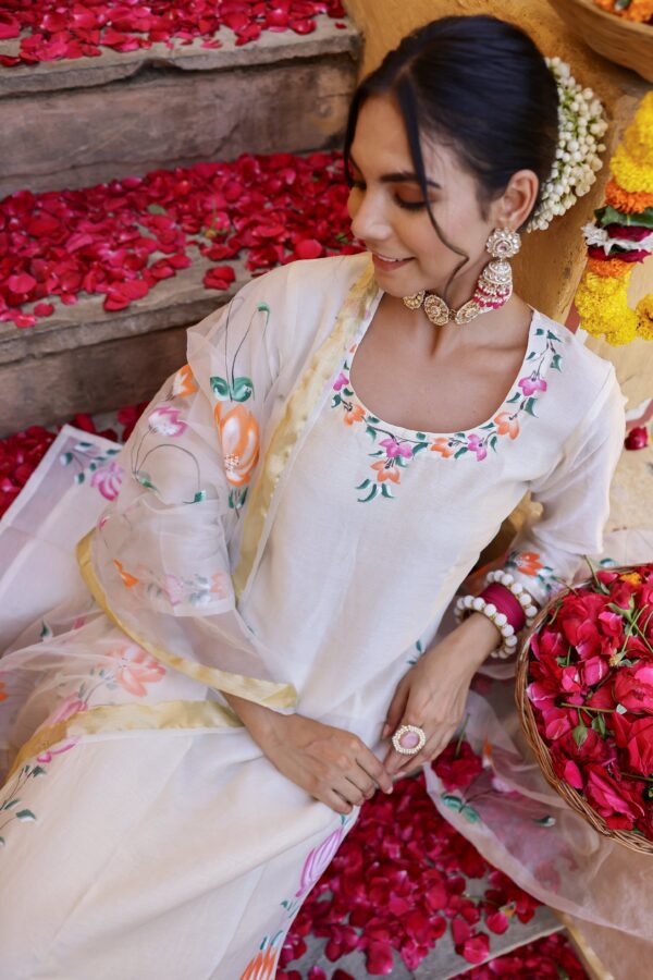 "Annika" Hand Painted Chanderi Suit Set (3pc) - Image 9