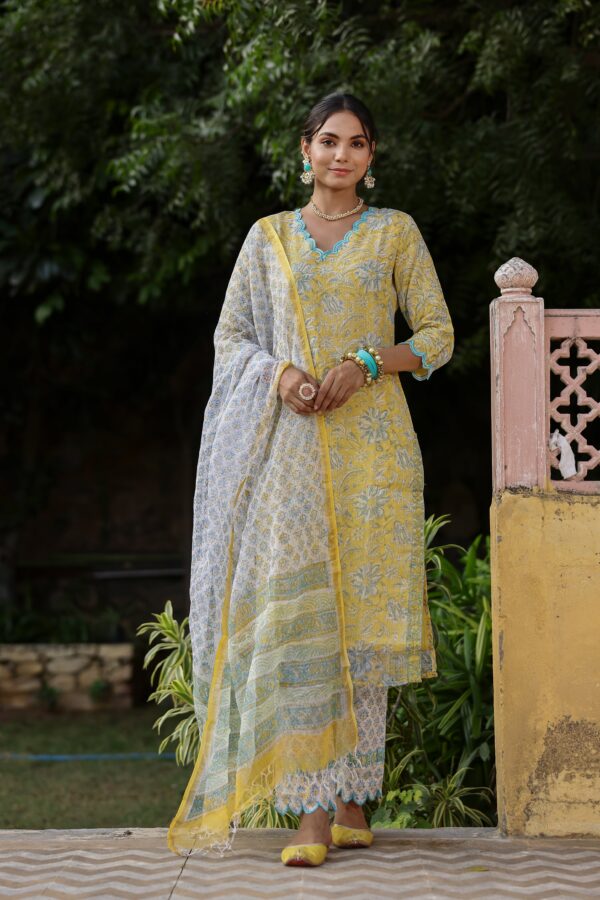 "Zuri" Kota Doriya Suit Set with dupatta(3pc) - XXL - Image 4
