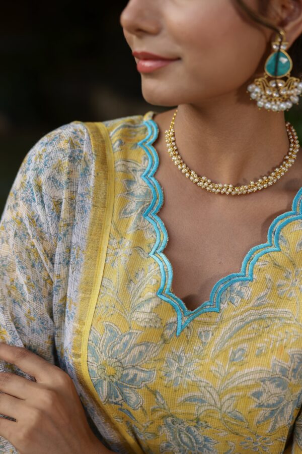 "Zuri" Kota Doriya Suit Set with dupatta(3pc) - XXL - Image 2