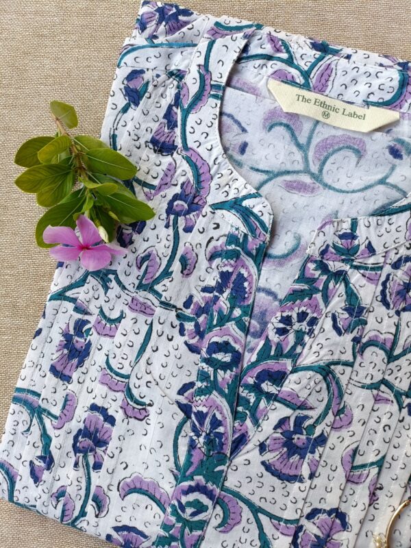 "Amaanat" Floral Hand Block Printed Cotton kurta - Image 2