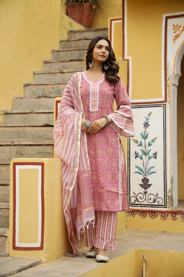 "Gulrang" Cotton Kurta Set with Kota Doria Dupatta(3pc) - Image 4