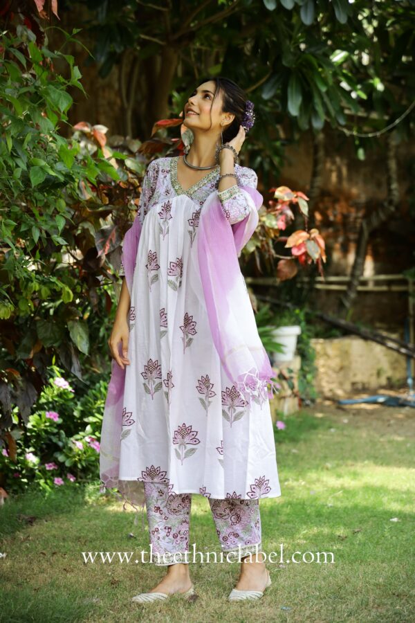 "Fiza" Mughal Hand Block Printed Purple White suit set - Image 8