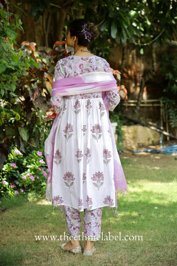 "Fiza" Mughal Hand Block Printed Purple White suit set - Image 6
