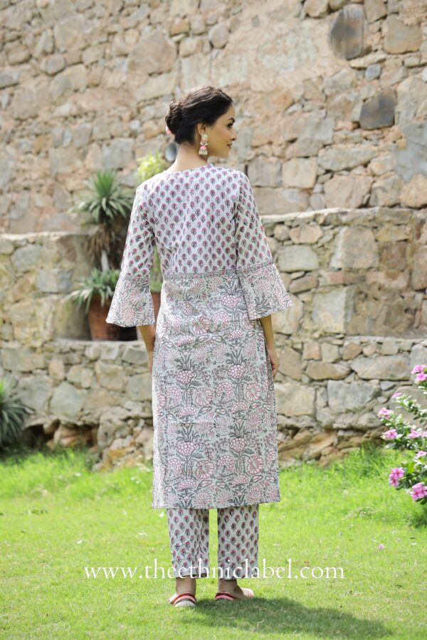 "Sakhi" Grey Hand block printed Cotton Kurta Pant Set(2 pc) - Image 4