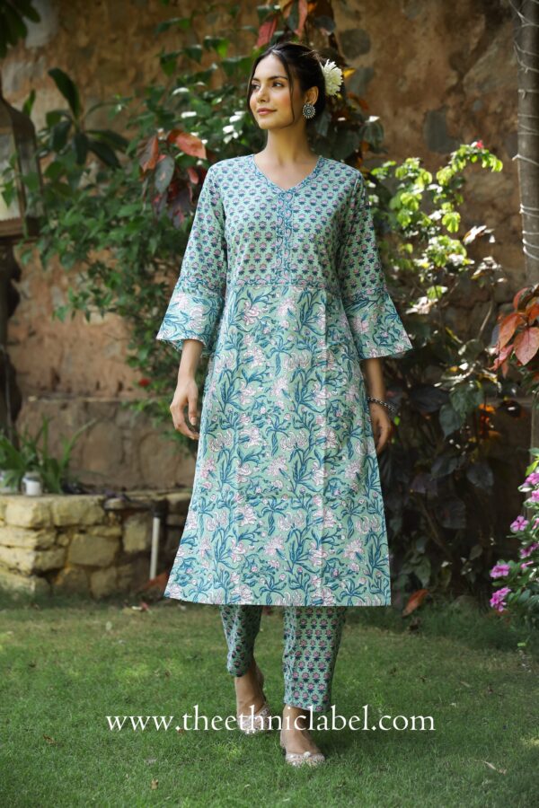 "Sakhi" Sea Green Hand Block Printed Cotton Kurta Pant Set(2 pc) - Image 2