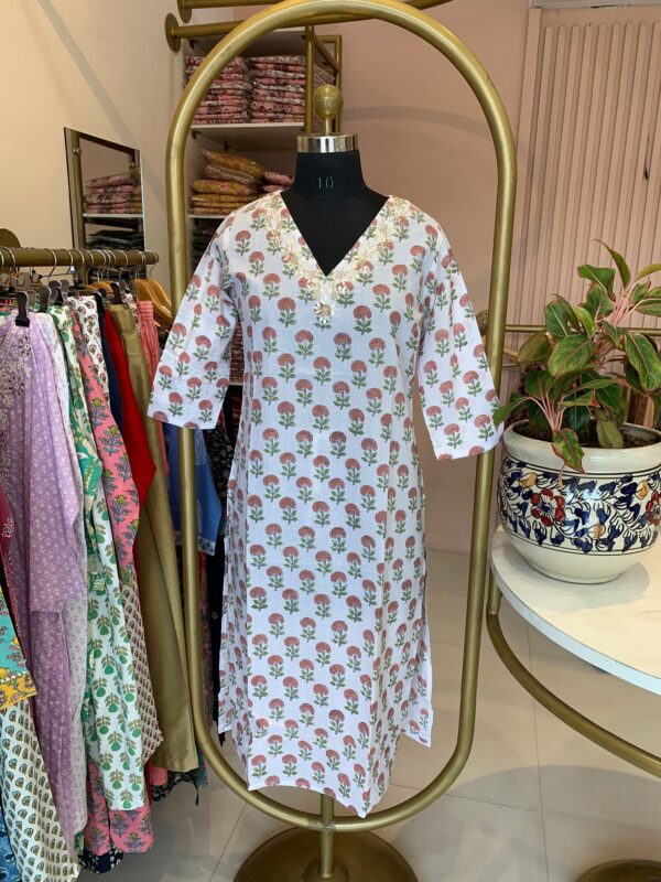 "Aana" Hand Work Embellished Cotton kurta - Image 2