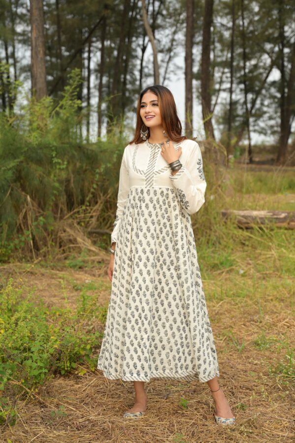 White 'Wonder' Hand Block Printed Cotton Dress - XL - Image 2