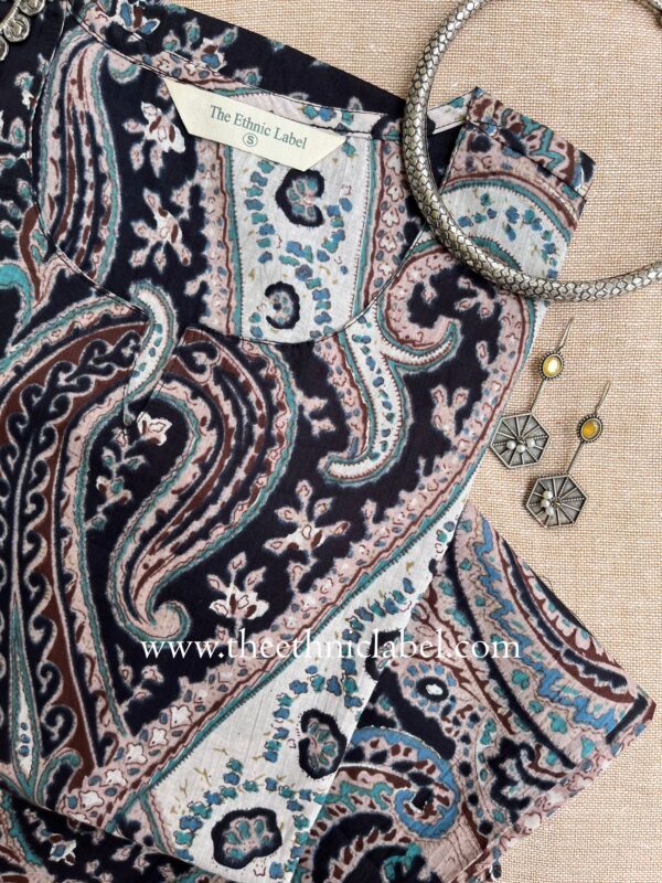 "Sarika" Black Cotton Kurta Set(2pc) - Image 3