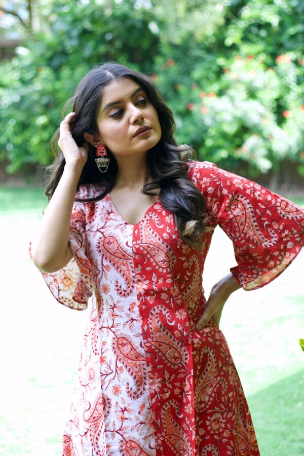 Red White 'Posh' Paisley Print Cotton Dress - Image 3