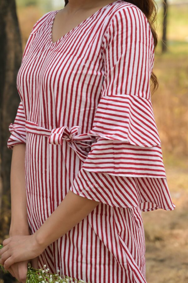 White & Red 'Spectacular' Striped Cotton Dress - Image 8