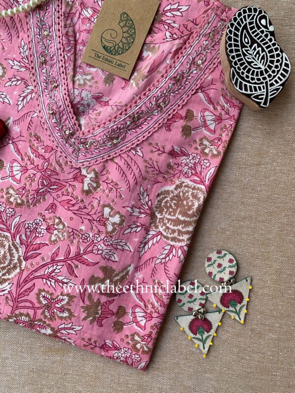"Kalaa" Hand Block Printed Cotton kurta - Image 2