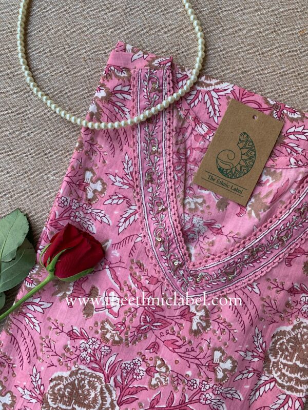 "Kalaa" Hand Block Printed Cotton kurta - Image 4