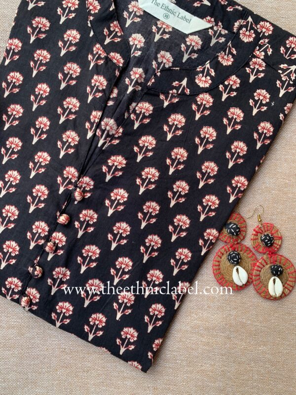 "Sukanya" Collared Cotton kurta - Image 3