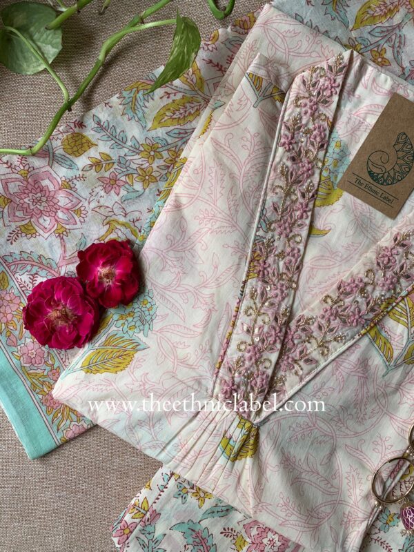 "Sumiran" Cotton Kurta Set(3pc) - Image 3