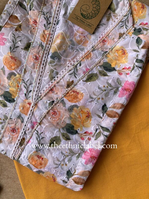 "Virali" Chikankari Kurta with Pants (2pc) - Image 2