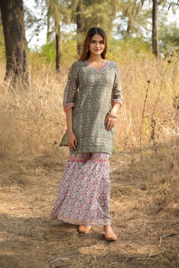 Green 'Gorgeous' Chanderi Kurta with Sharara Pants - Image 5