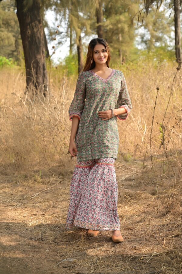 Green 'Gorgeous' Chanderi Kurta with Sharara Pants - Image 2