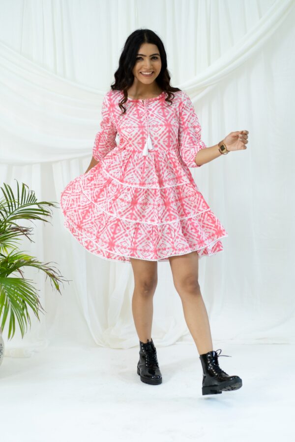 Vibrant Tie & Dye Laced Cotton dress - Image 8