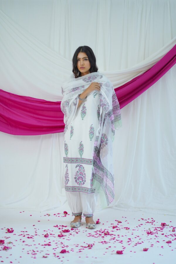 White 'Noori' Mughal Hand Block Printed Cotton Kurta Set with Dupatta - Image 2