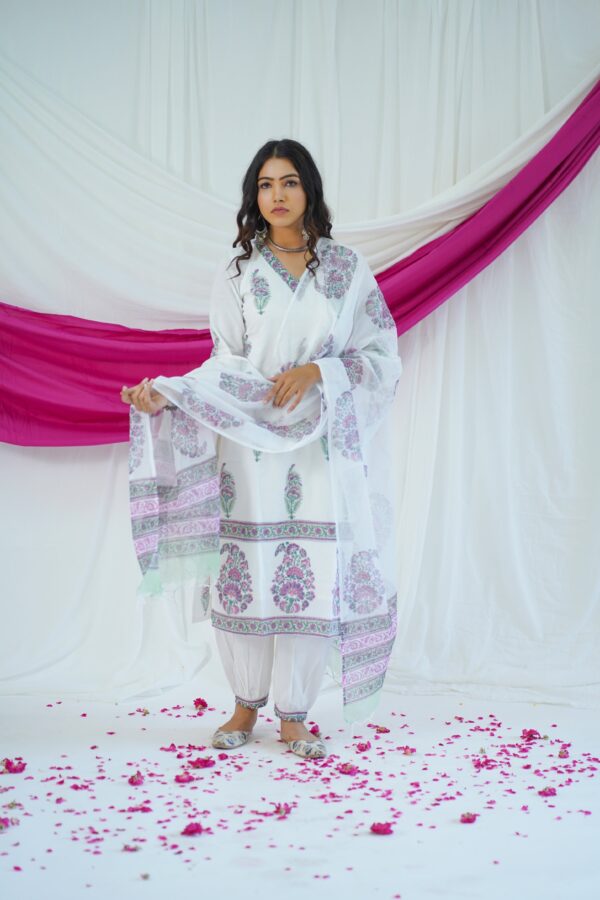 White 'Noori' Mughal Hand Block Printed Cotton Kurta Set with Dupatta - Image 3