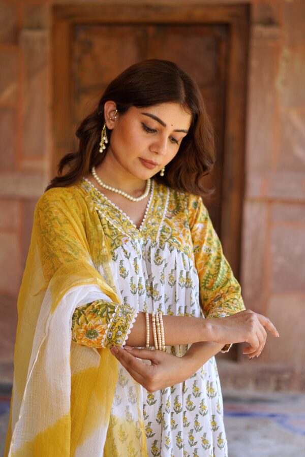 Mughal Hand Block Printed Yellow White suit set - Image 7