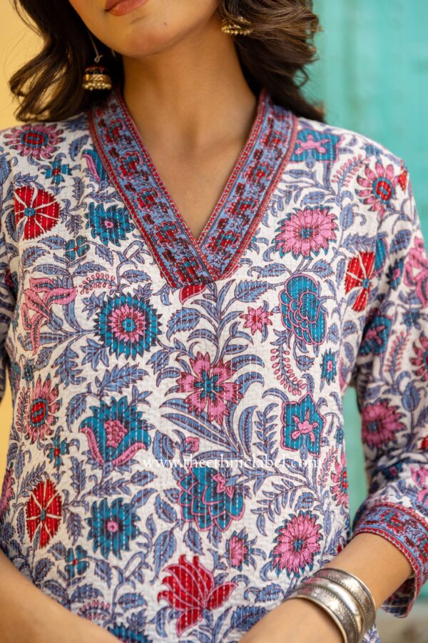 "Sunaina" Floral Cotton kurta - Image 5