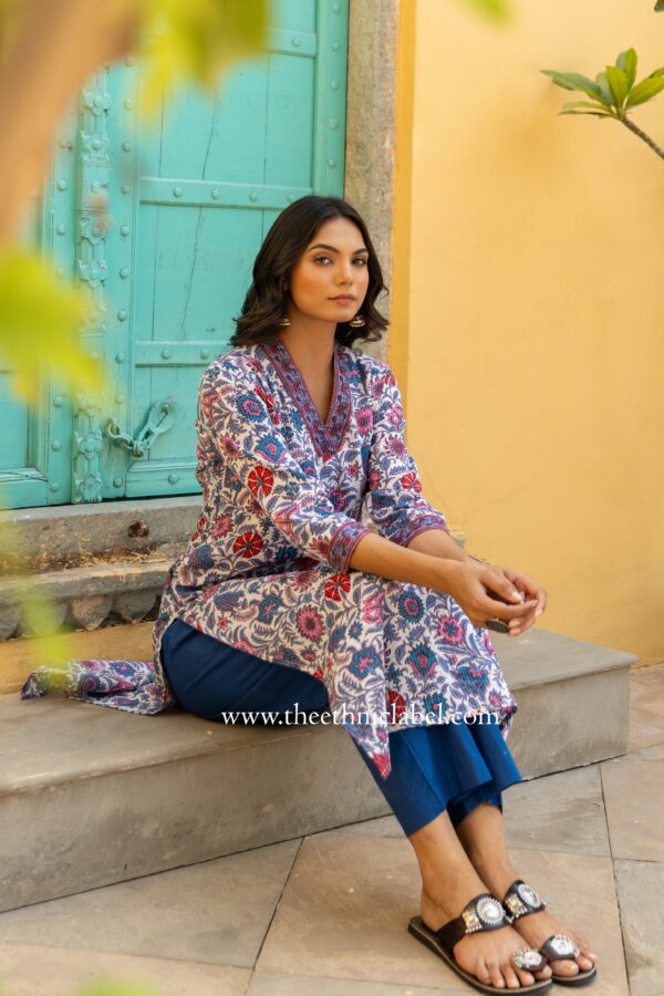 "Sunaina" Floral Cotton kurta - Image 2