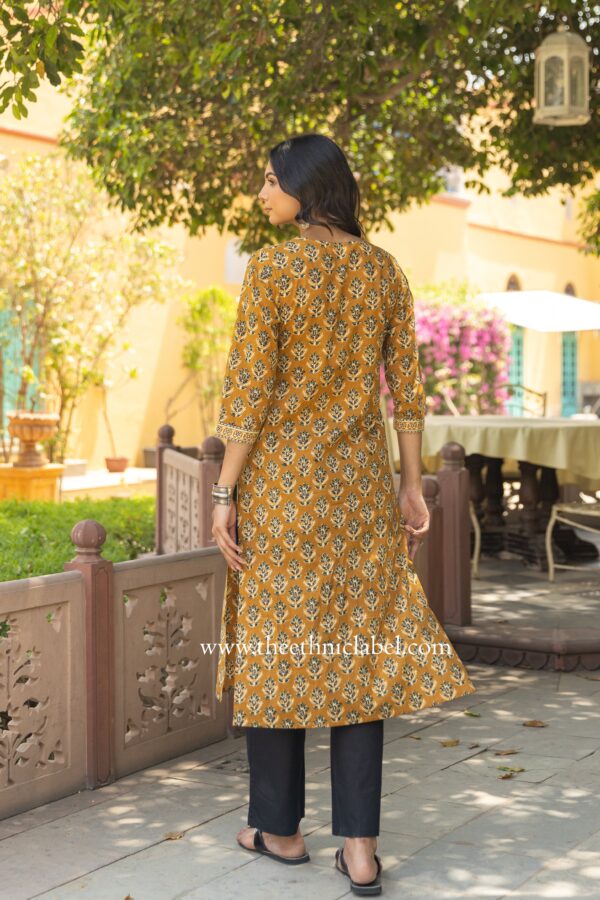 "Rutvi" Hand Block Printed Cotton kurta - Image 3