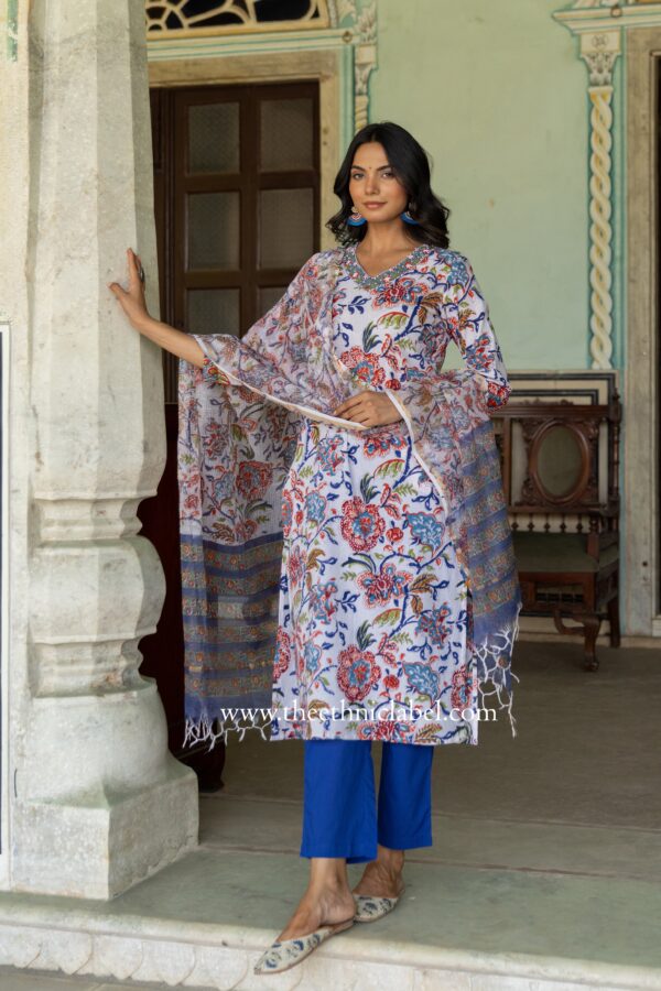 "Hasrat" Cotton Kurta Set with Kota Doria Dupatta(3pc) - Image 2