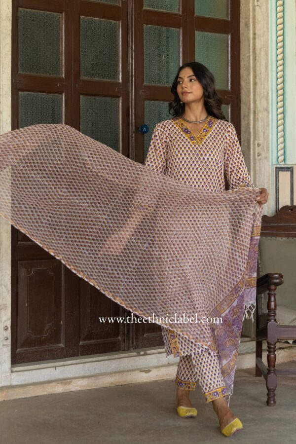 "Jannat" Cotton Kurta Set with Kota Doria Dupatta(3pc) - Image 7