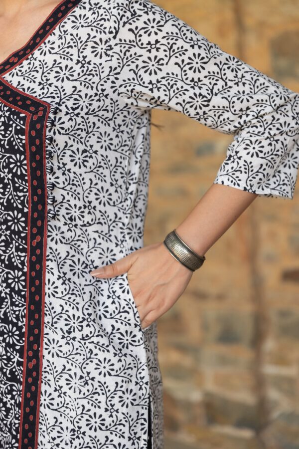 "Aaheli" Hand Block Printed Cotton kurta - Image 4