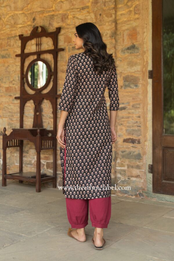 "Siddhi" Collared Cotton kurta - Image 4