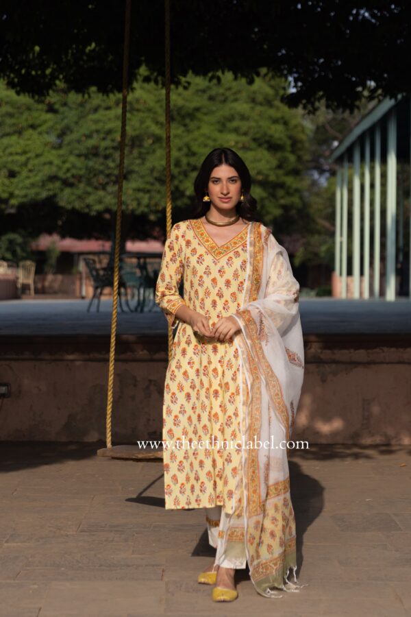"Vriddhi" Cotton Kurta Set with Kota Doria Dupatta(3pc) - Image 5