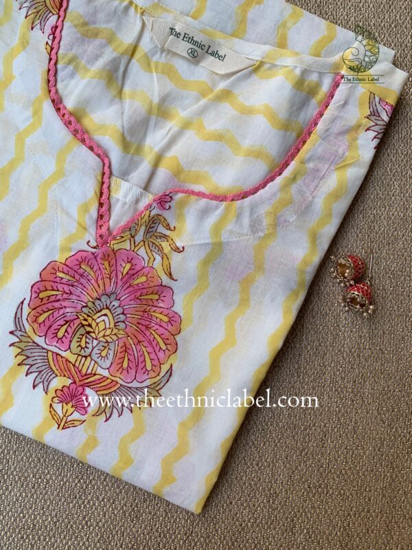 "Rina" Blockprinted Laced Cotton Kurta - Image 3