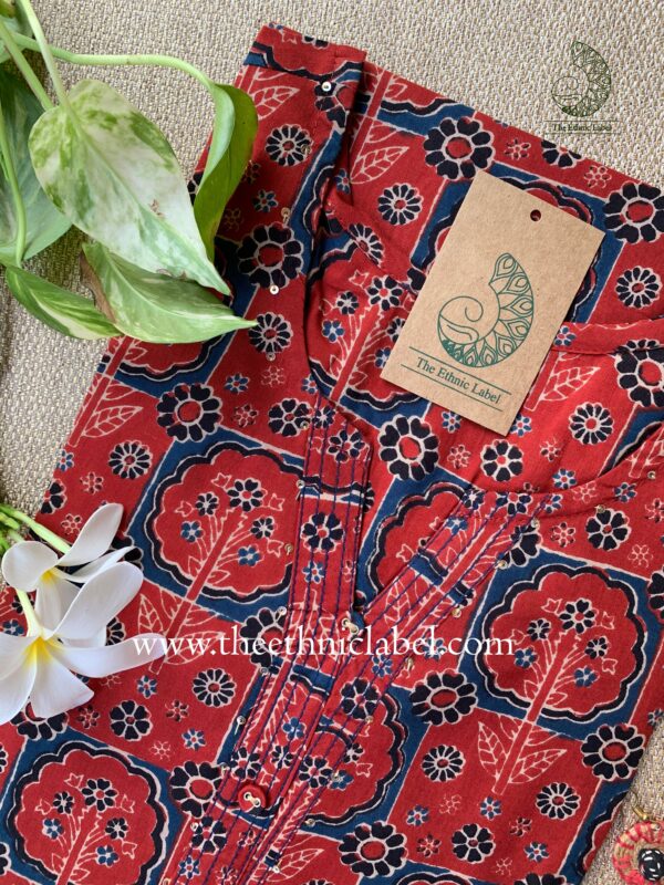"Ankita" Red Ajrakh Buttoned Cotton Kurta - Image 5