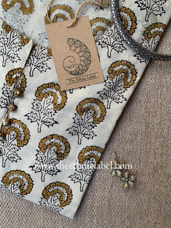 "Dharti" Bagru Print Hand Block Printed Cotton Kurta - Image 2