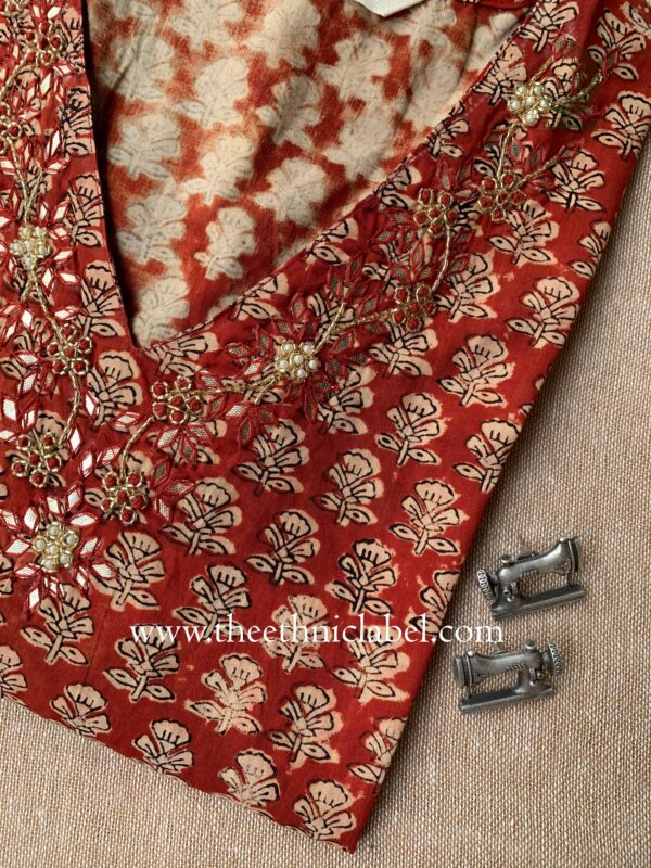 "Naima" Hand Embroidered Bagru Block Printed Cotton kurta - Image 3