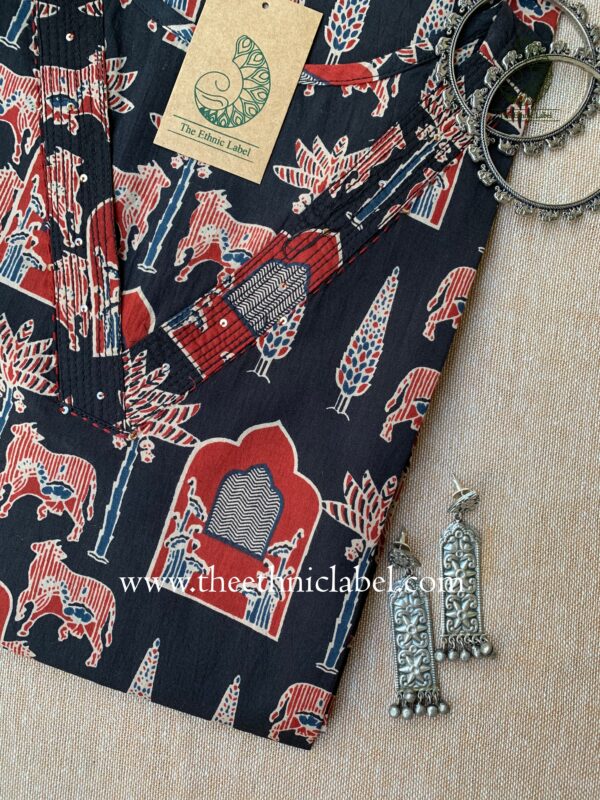 "Anjum" Jhanrokha Cotton Kurta - Image 3
