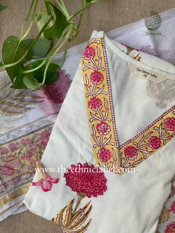 "Ayesha" Cotton Kurta Set with Kota Doria Dupatta(3pc) - Image 3