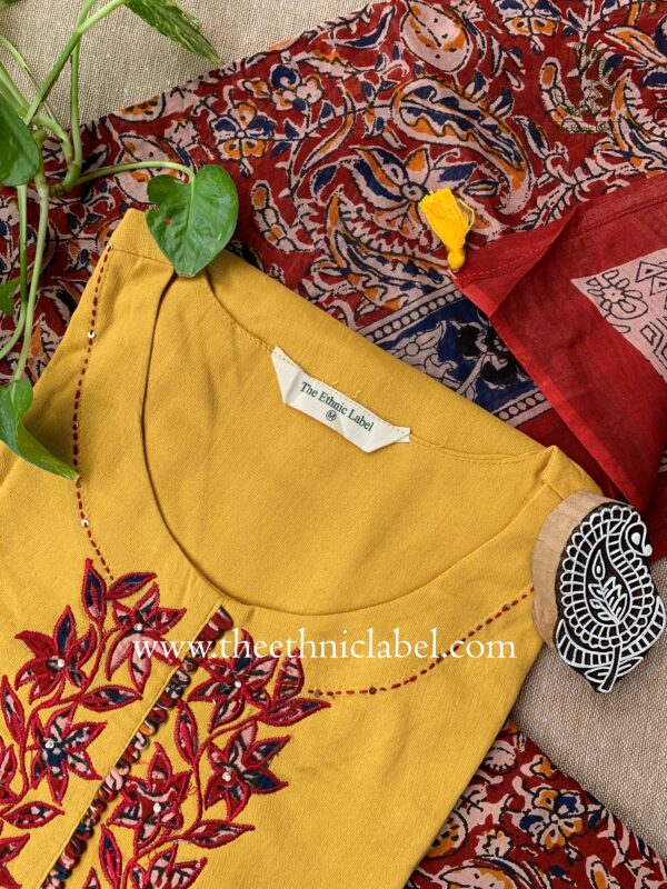 "Urusa" Cotton Kurta Set with Kota Doria Dupatta(3pc) - Image 3