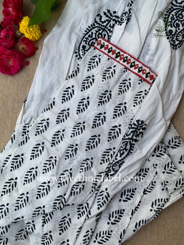 "Jiya" Cotton Kurta Pant Set (2pc) - Image 6