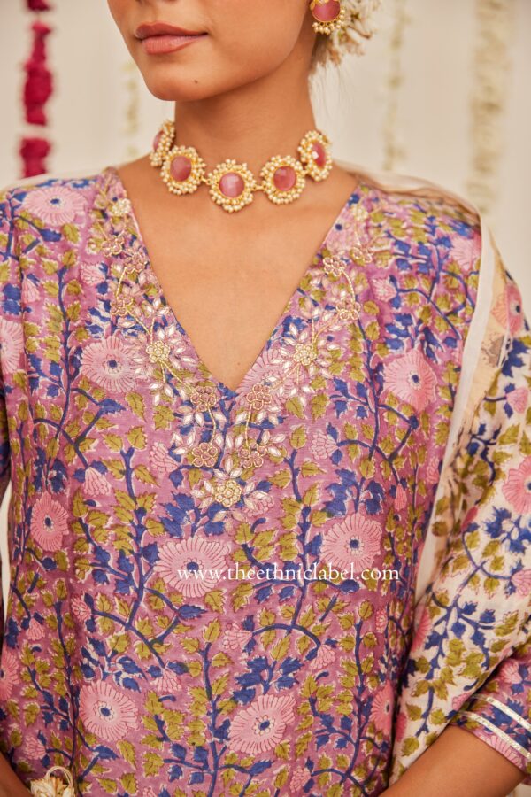 "Pari" Purple Hand work Chanderi Suit Set(3pc) - Image 5