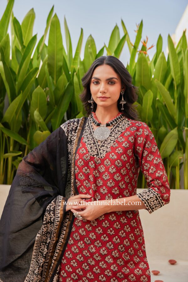 "Saarang" Bagru Hand Block Printed Chanderi Suit Set(3pc) - Image 5