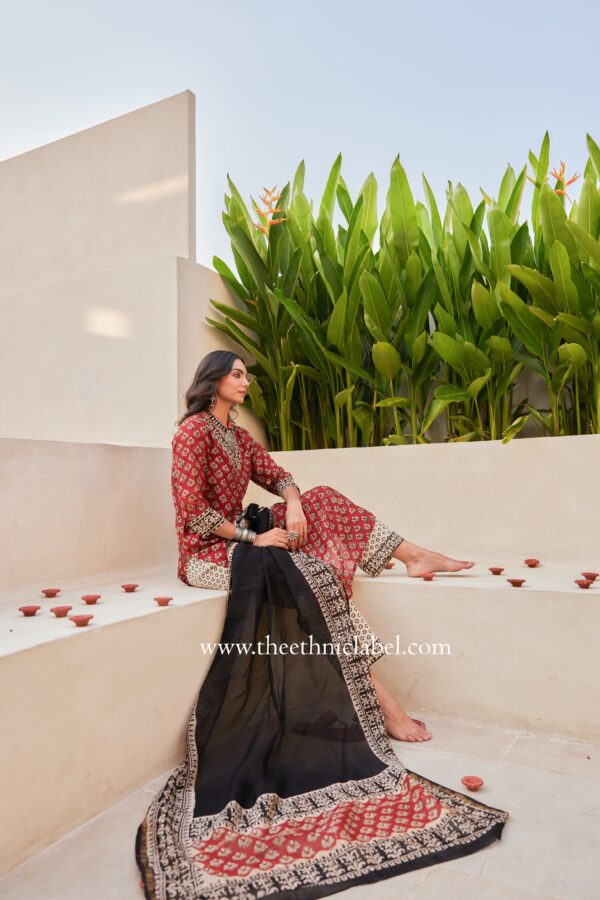 "Saarang" Bagru Hand Block Printed Chanderi Suit Set(3pc) - Image 6
