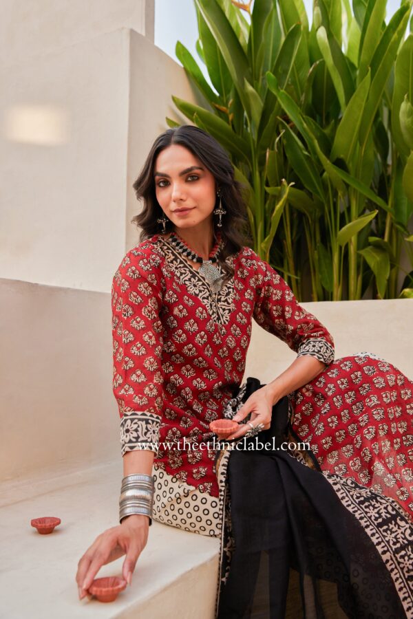 "Saarang" Bagru Hand Block Printed Chanderi Suit Set(3pc) - Image 7