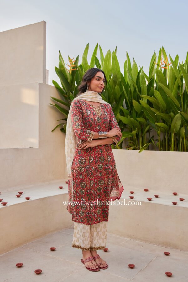 "Sukani" Cotton Kurta Set with Cotton Dupatta(3pc) - Image 7